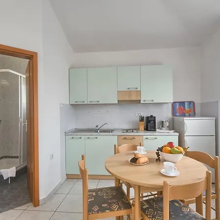 Ajda Вилла Пула